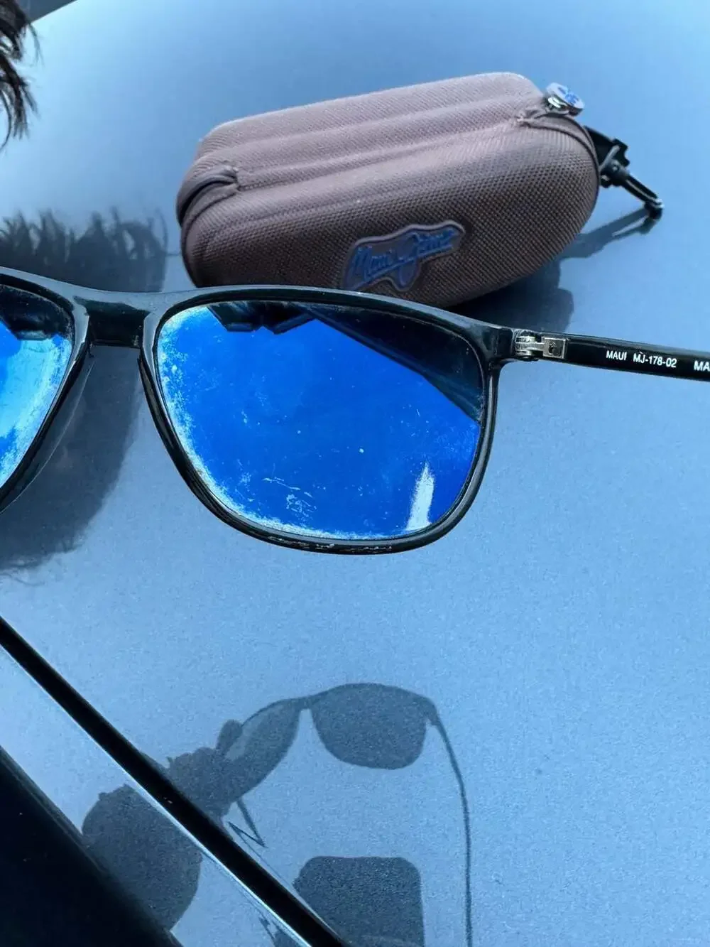Maui Jim MJ-178-02 Black Polarized Sunglasses with Case